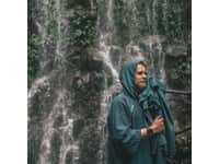 Changing Robes - Compact