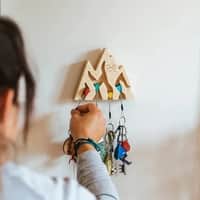 Key Holder Jammer